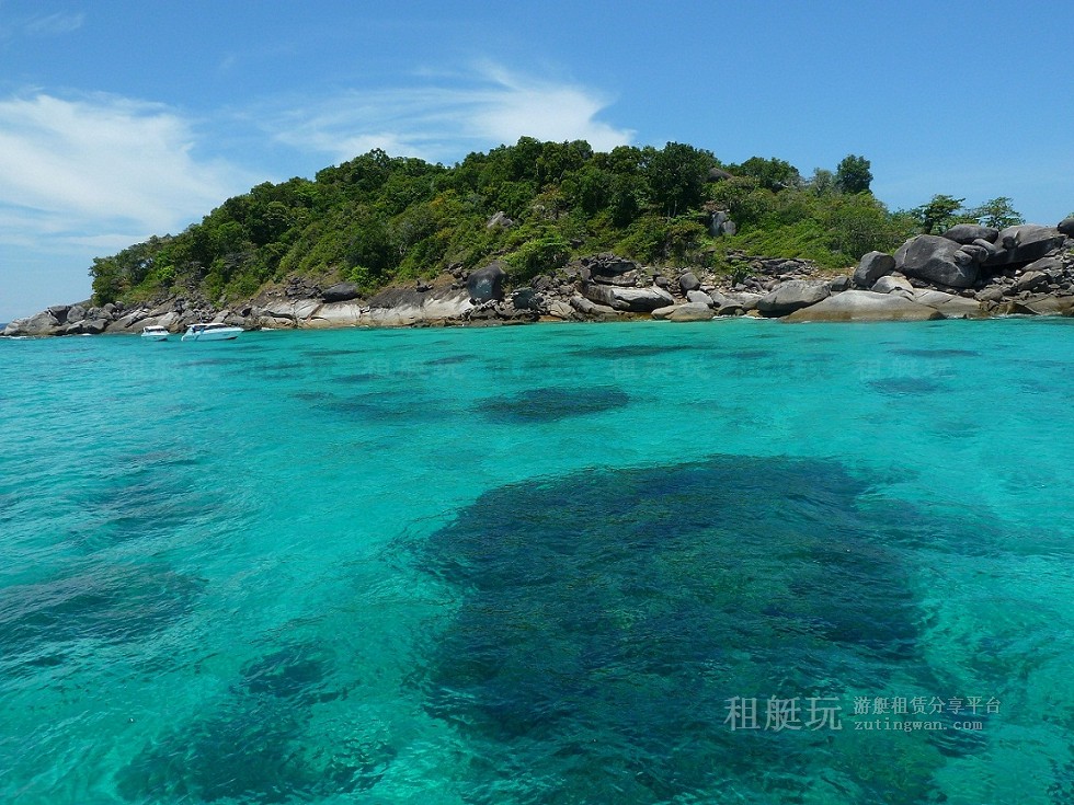 泰國(guó) 普吉島游艇租賃 斯米蘭群島 泰國(guó) 普吉島游艇租賃 斯米蘭群島