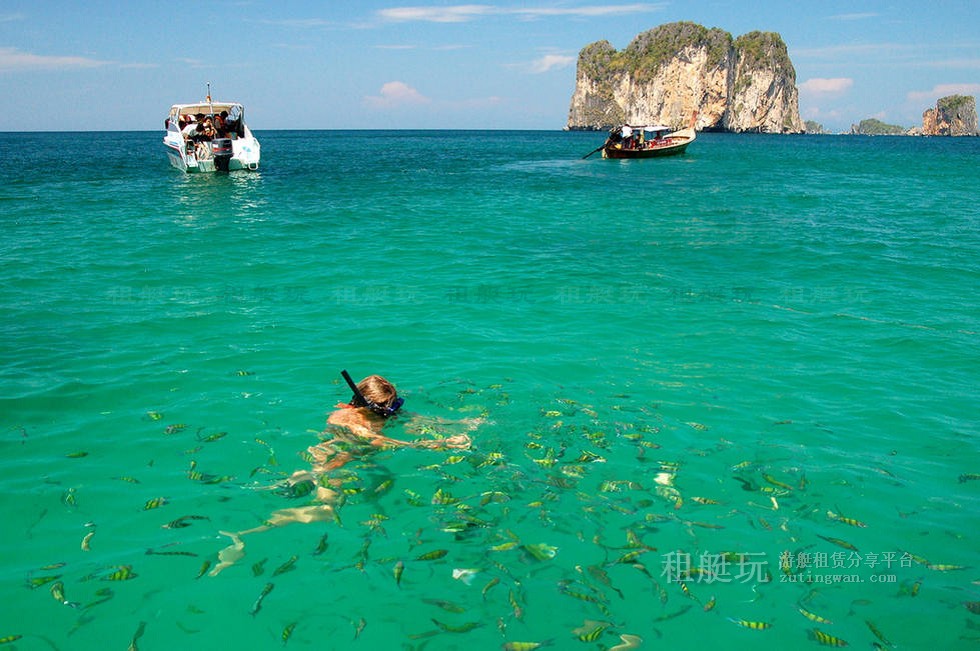 大圖小雞島浮潛.jpg